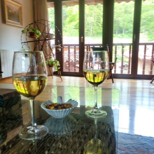 619c31d7 b3fd 4c64 8909 b02fc6100b48